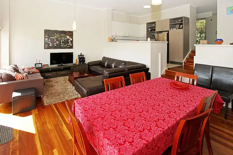 10/77 Coghlan Street, Niddrie VIC 3042