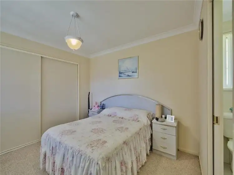 Fifth view of Homely villa listing, 2/127 Elsiemer Street, Toowoon Bay NSW 2261