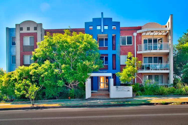 Fifth view of Homely unit listing, 10/2 Boondilla Road, The Entrance NSW 2261