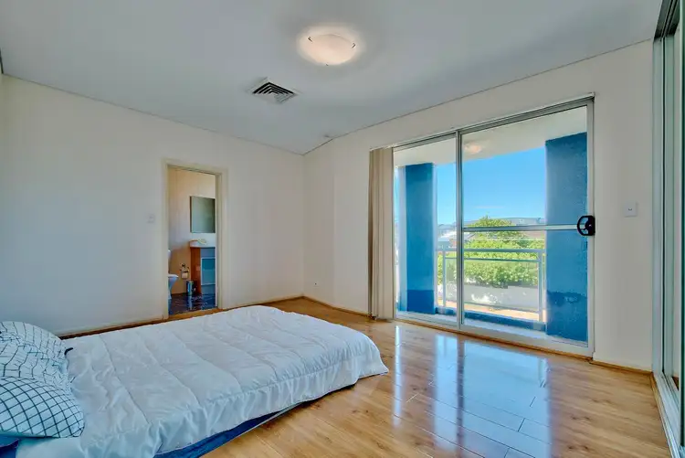 Sixth view of Homely unit listing, 10/2 Boondilla Road, The Entrance NSW 2261