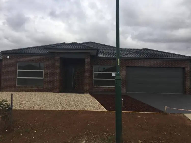 13 Pinrush Road, Brookfield VIC 3338