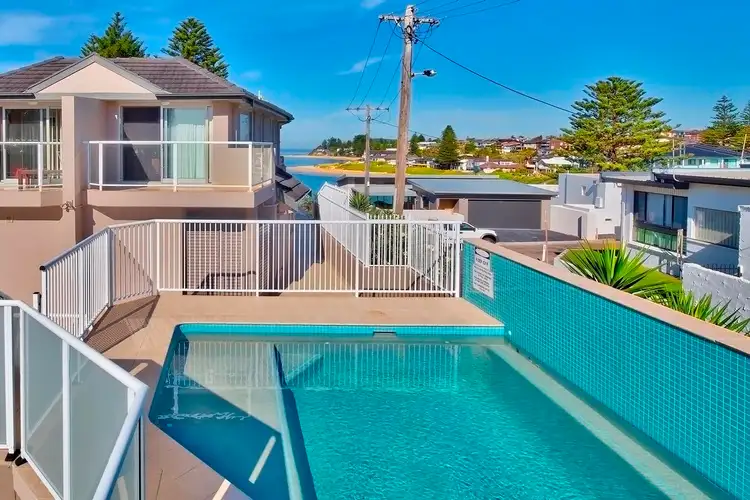 Fifth view of Homely townhouse listing, 2/132 Ocean Parade, Blue Bay NSW 2261