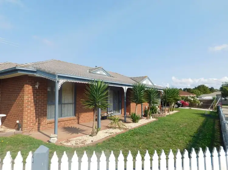 Main view of Homely house listing, 4 Fig Court, Cranbourne North VIC 3977
