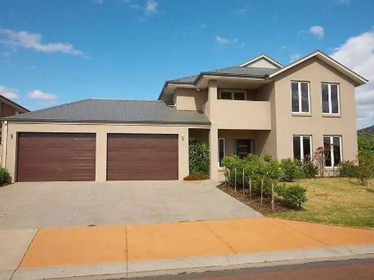 8 La Spezia Court, Point Cook VIC 3030