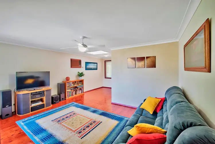 Sixth view of Homely house listing, 22 Roger Crescent, Berkeley Vale NSW 2261
