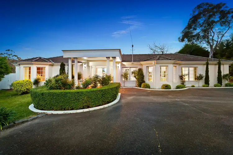 10 Mackeith Court, Mount Eliza VIC 3930