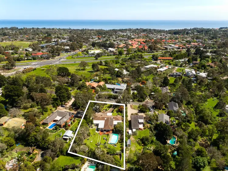 Fourth view of Homely house listing, 10 Mackeith Court, Mount Eliza VIC 3930