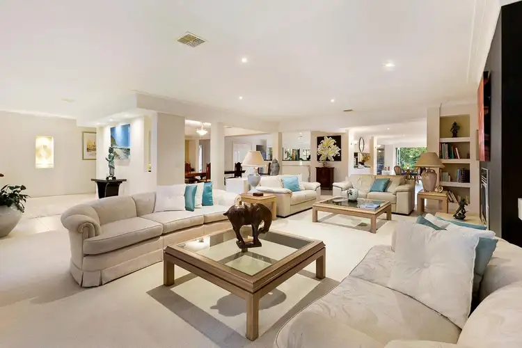 Fifth view of Homely house listing, 10 Mackeith Court, Mount Eliza VIC 3930