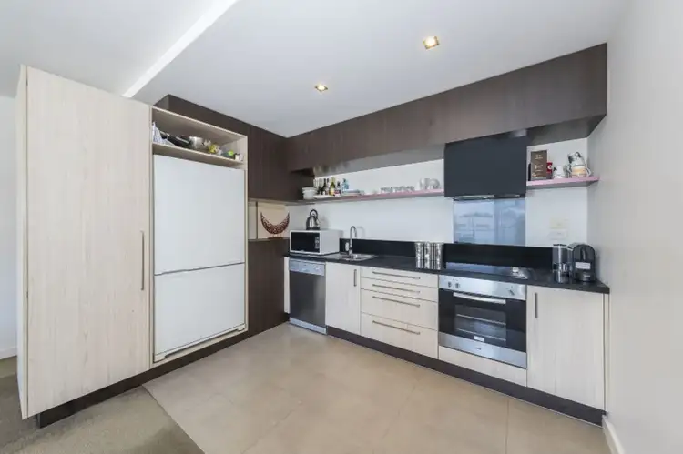 Fourth view of Homely apartment listing, 16/4 Crefden Street, Maidstone VIC 3012