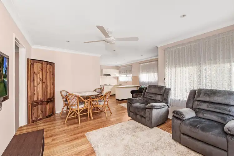 1/3-5 Oaks Avenue, Long Jetty NSW 2261