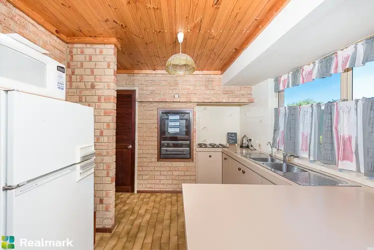 Sixth view of Homely unit listing, 4/7 Kilkenny Gardens, Halls Head WA 6210