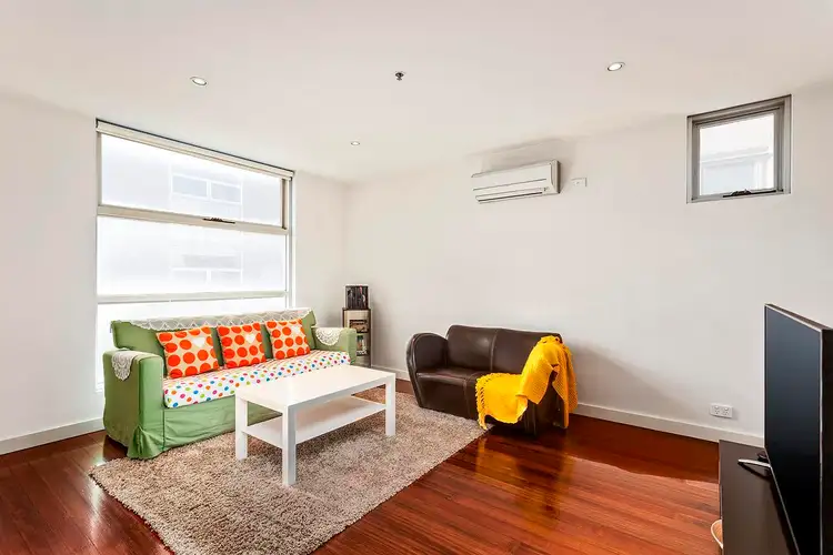 6 & 206/13-15 Goodson Street, Doncaster VIC 3108