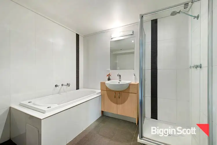 Sixth view of Homely apartment listing, 1/112 James Street, Templestowe VIC 3106