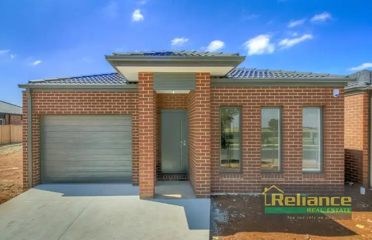 32 Licina Road, Brookfield VIC 3338