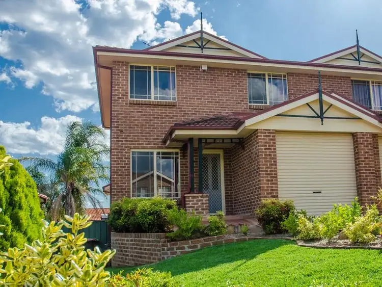 2 Giles Close, Glenmore Park NSW 2745