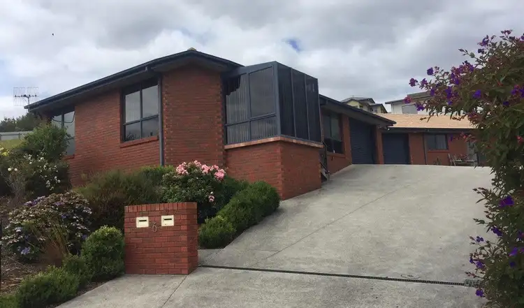 1/6 Stevens Place, Park Grove TAS 7320