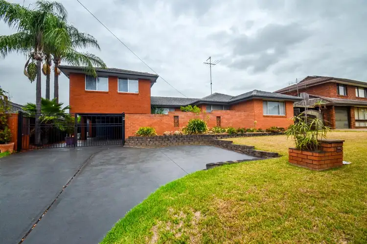 8 Korimul Crescent, South Penrith NSW 2750