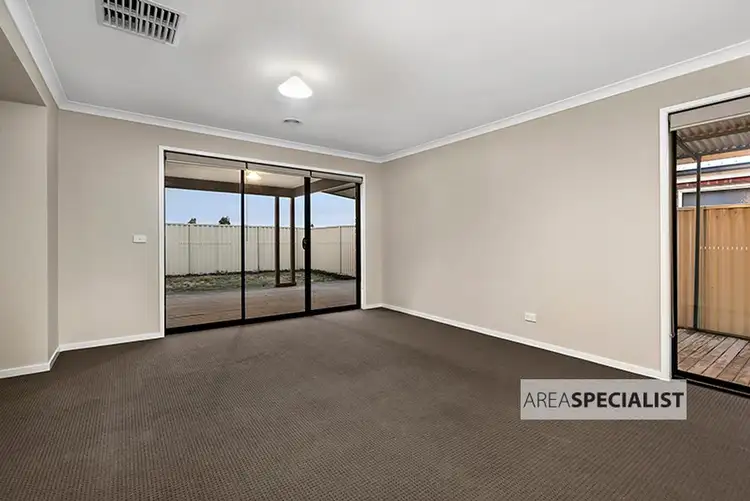 Fourth view of Homely house listing, 114 Blue Horizons Way, Pakenham VIC 3810