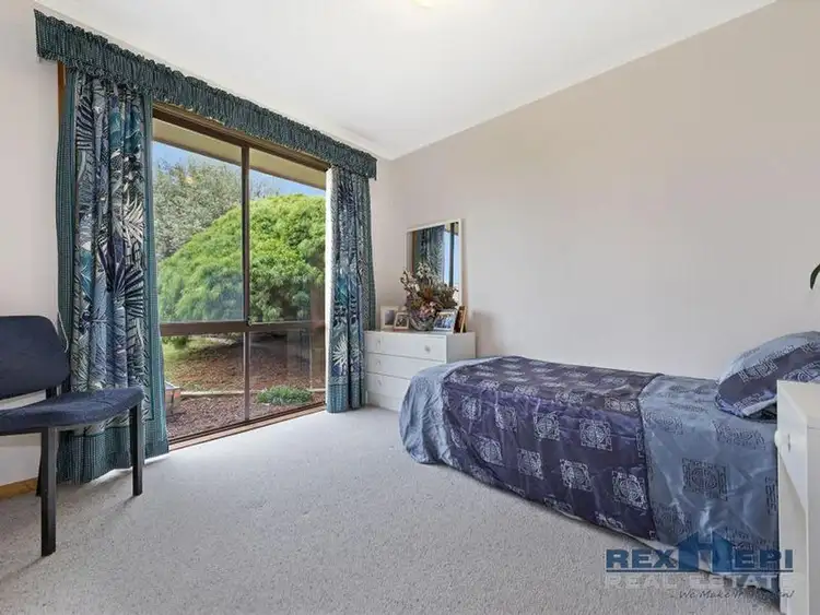 Sixth view of Homely house listing, 7 Thanos Court, Hallam VIC 3803