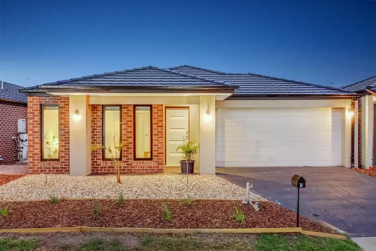 7 Yates Avenue, Truganina VIC 3029