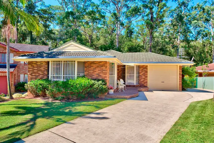 6 Bermagui Place, Glenning Valley NSW 2261
