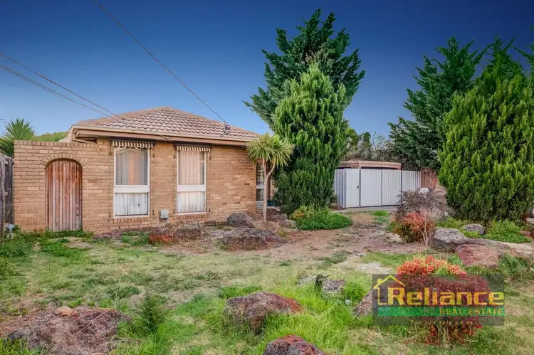 18 Huntingfield Drive, Hoppers Crossing VIC 3029