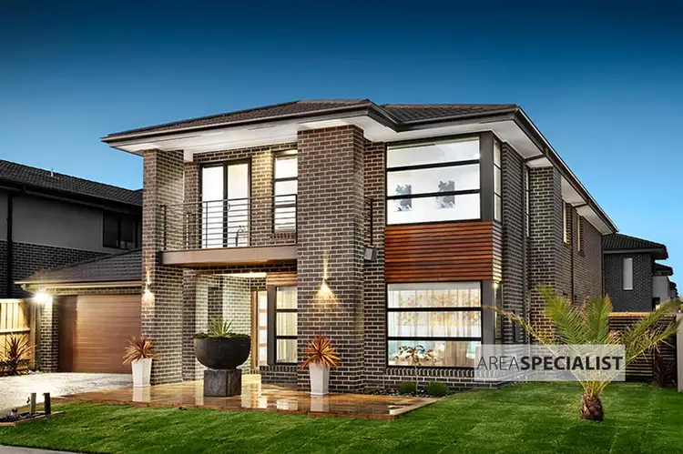 Second view of Homely house listing, 35 Daylily Drive, Keysborough VIC 3173