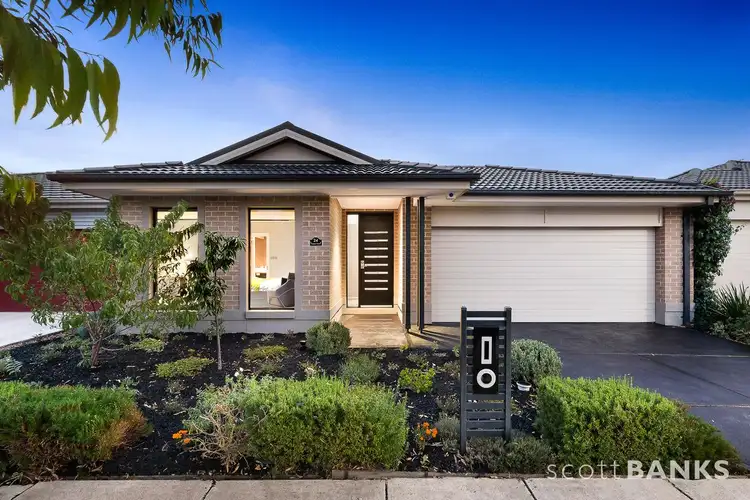 24 Caspian Circuit, Point Cook VIC 3030