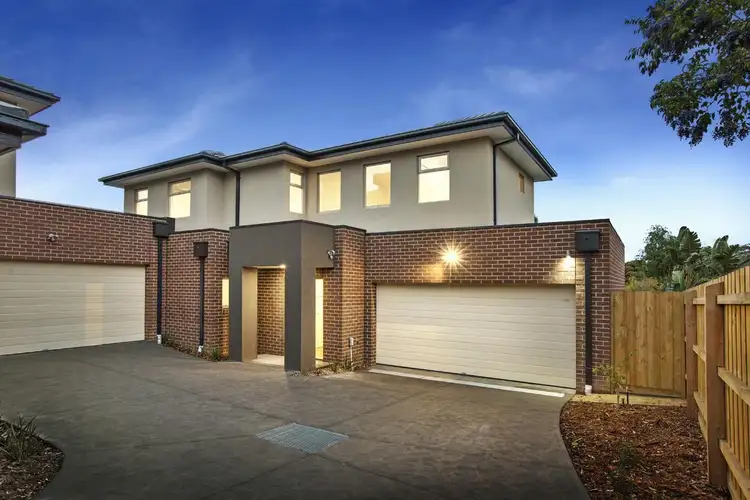 2/11 Sussex Street, Ringwood VIC 3134