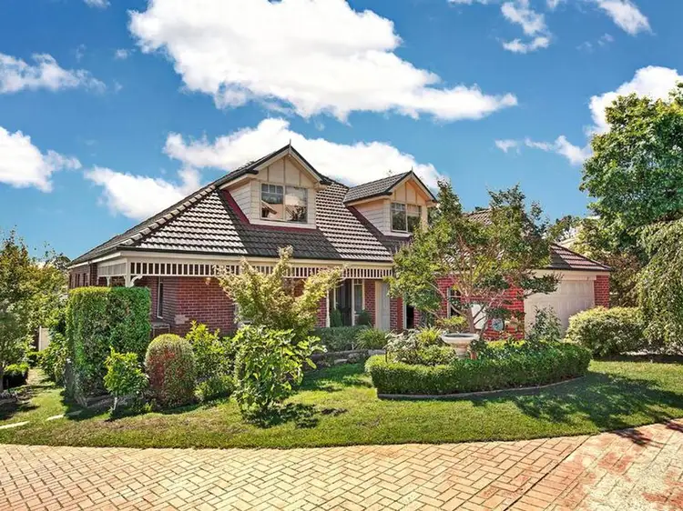 Main view of Homely house listing, 8 Dawsons Glen, Heathmont VIC 3135
