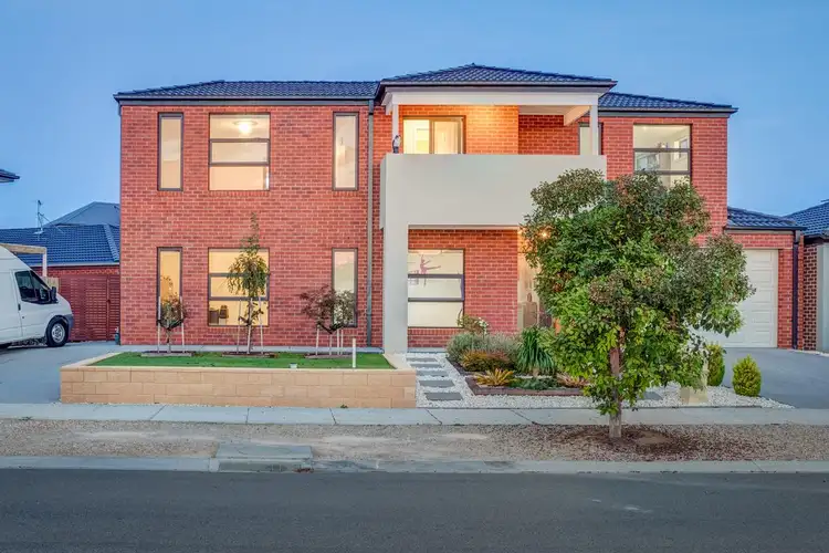 3 Treeleaf Avenue, Point Cook VIC 3030