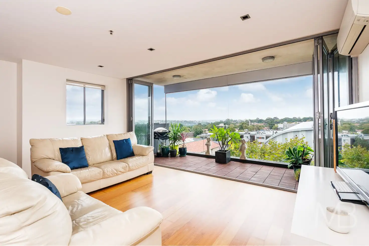 Main view of Homely unit listing, 605/34 Oxley Street, Crows Nest NSW 2065