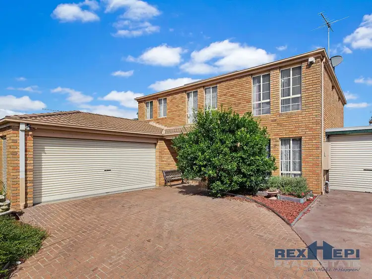 20 Sandhurst Mews, Hampton Park VIC 3976