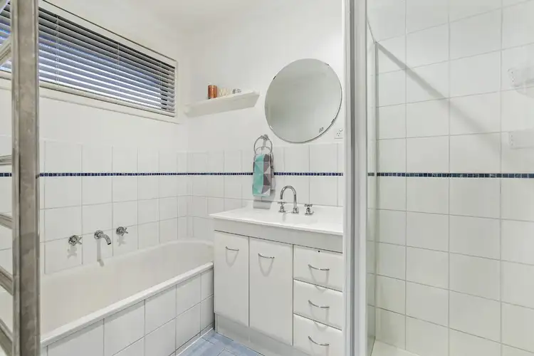 Sixth view of Homely house listing, 1 Gary Court, Croydon VIC 3136