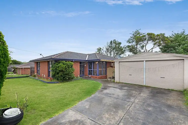 9 Glenbourne Road, Cranbourne VIC 3977