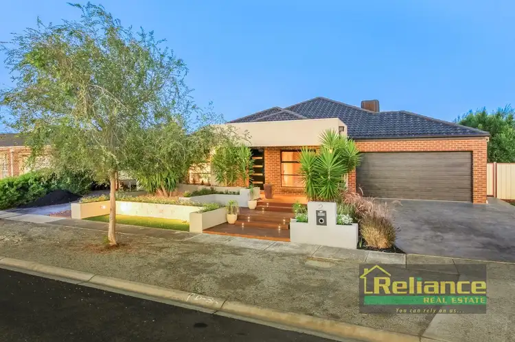 2 The Grange, Melton West VIC 3337