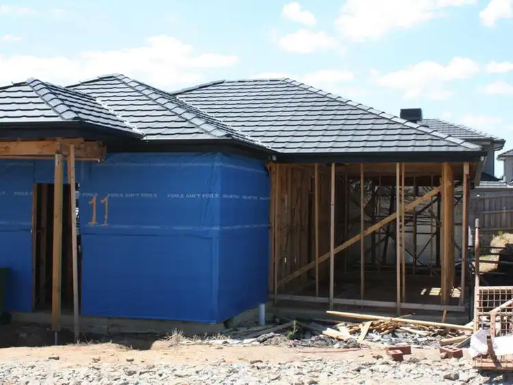 Unit 11/274 Pound Road, Hampton Park VIC 3976