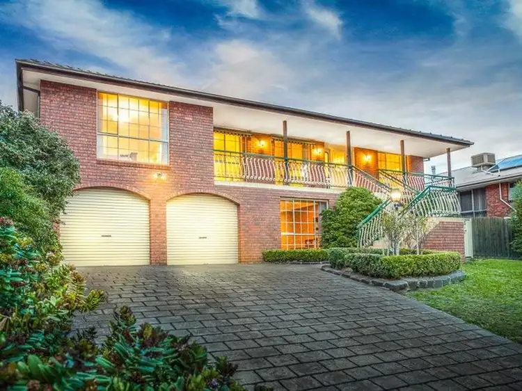 6 Hasluck Court, Sunbury VIC 3429