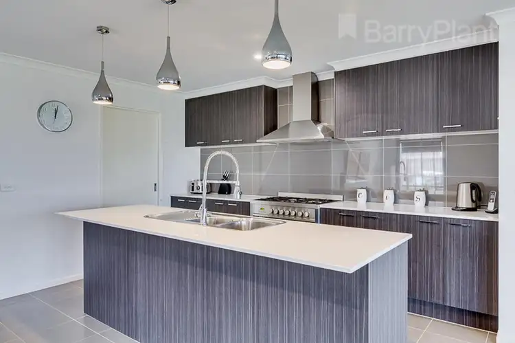 Sixth view of Homely house listing, 15 Greenfields Boulevard, Romsey VIC 3434