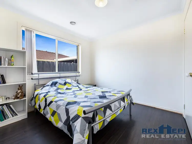 Sixth view of Homely house listing, 14 Nyarrin Place, Cranbourne West VIC 3977