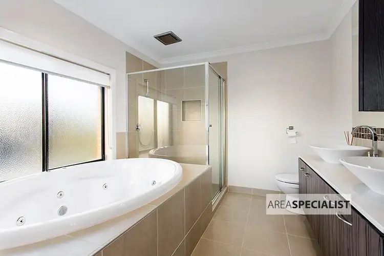 Fifth view of Homely house listing, 21 Juneberry Drive, Keysborough VIC 3173