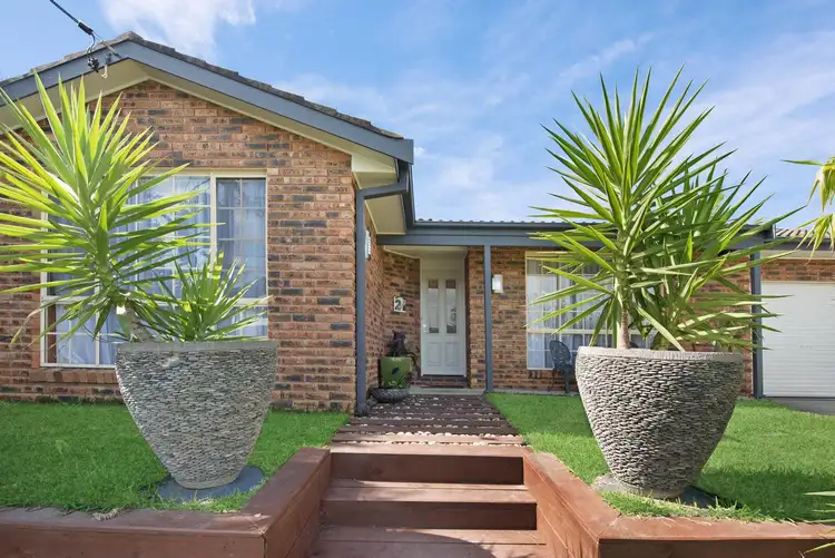 24 Scarborough Place, Bateau Bay NSW 2261
