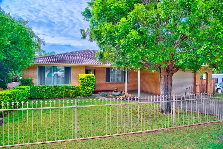 Main view of Homely house listing, 8 Garland Avenue, Killarney Vale NSW 2261