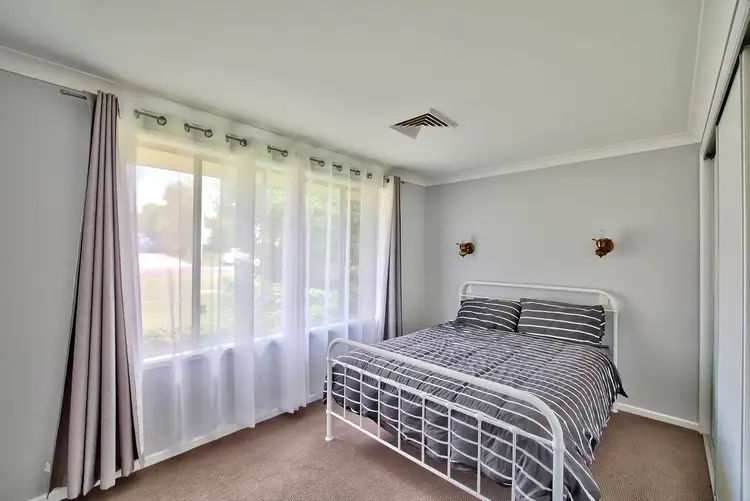 Sixth view of Homely house listing, 8 Garland Avenue, Killarney Vale NSW 2261
