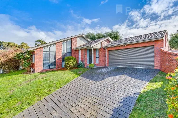 5 Bowen Court, Sunbury VIC 3429