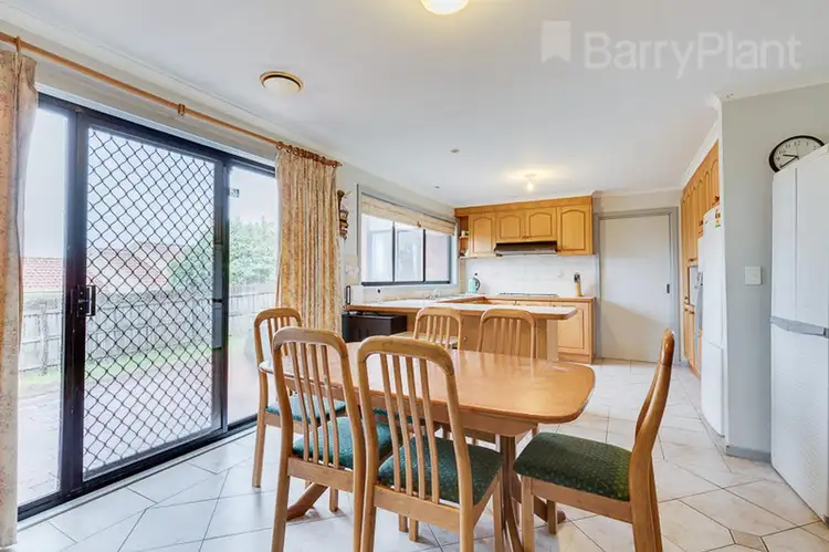Fourth view of Homely house listing, 5 Bowen Court, Sunbury VIC 3429