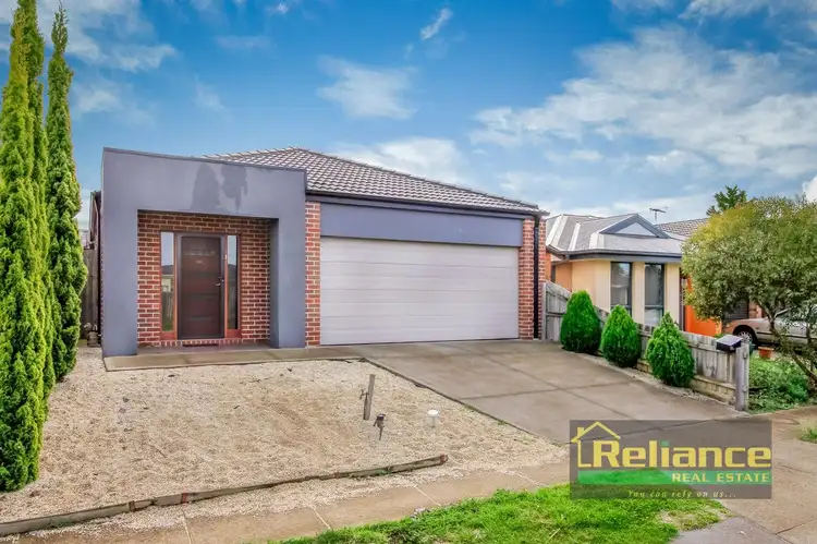 17 Bronson Circuit, Hoppers Crossing VIC 3029