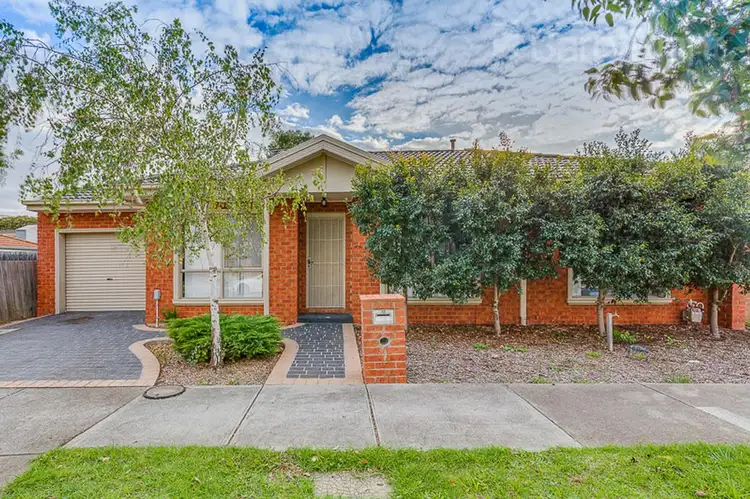 15 Reghon Drive, Sunbury VIC 3429