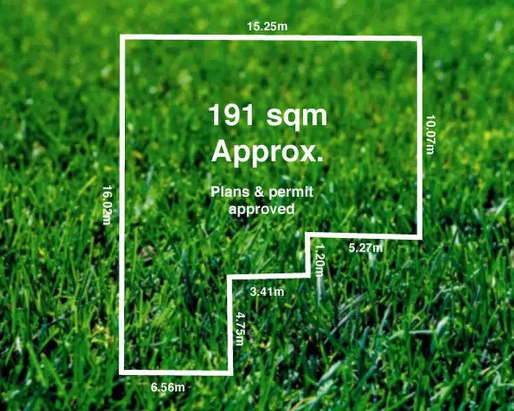 Main view of Homely townhouse listing, 2/44 Avondale Avenue, St Albans VIC 3021