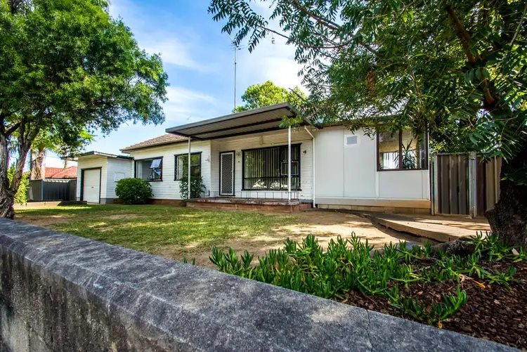 92 Stafford Street, Penrith NSW 2750
